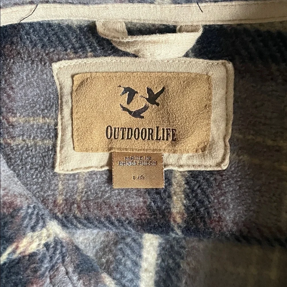 Outdoor Life Plaid Fleece Shirt Jacket in Black and Tan